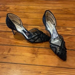 Gorgeous Badgley Mischka crystal and net heels size 7.5